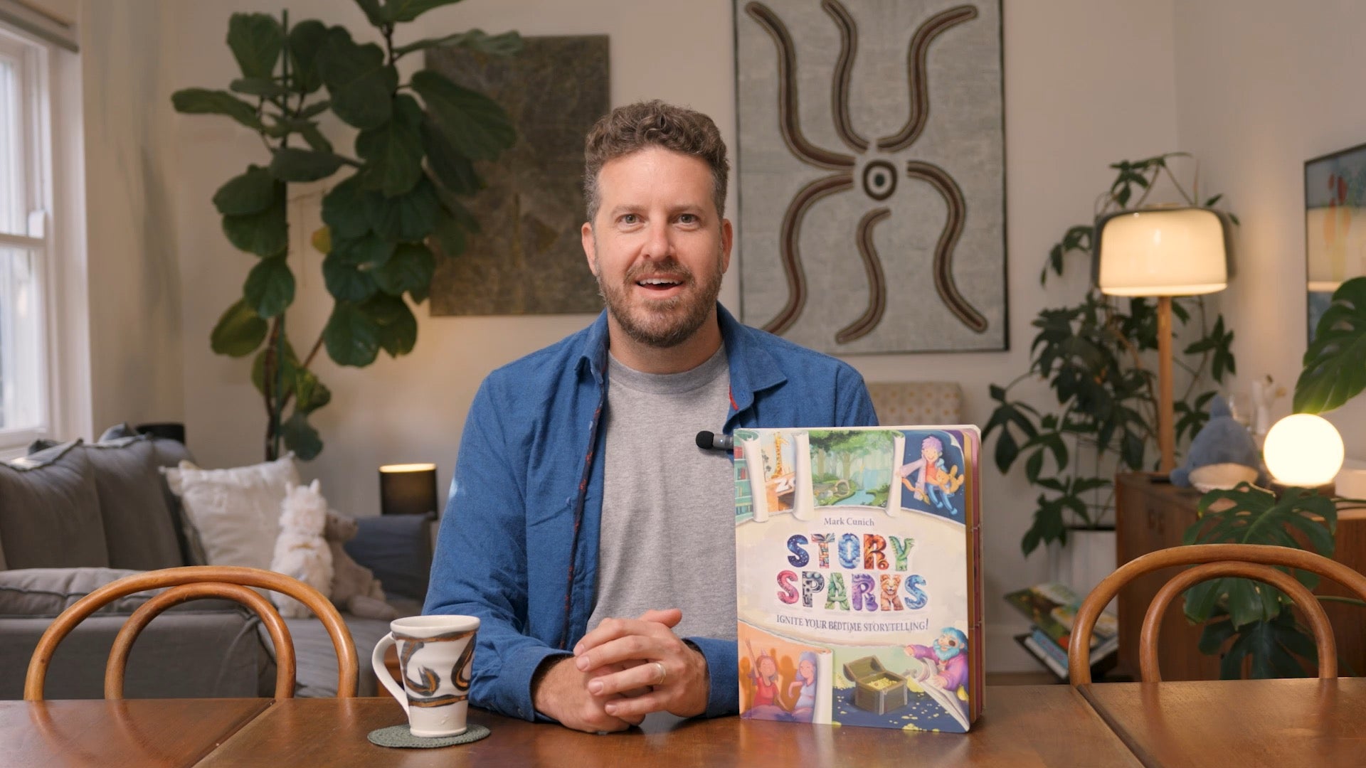 How to tell a bedtime story with the Story Sparks book